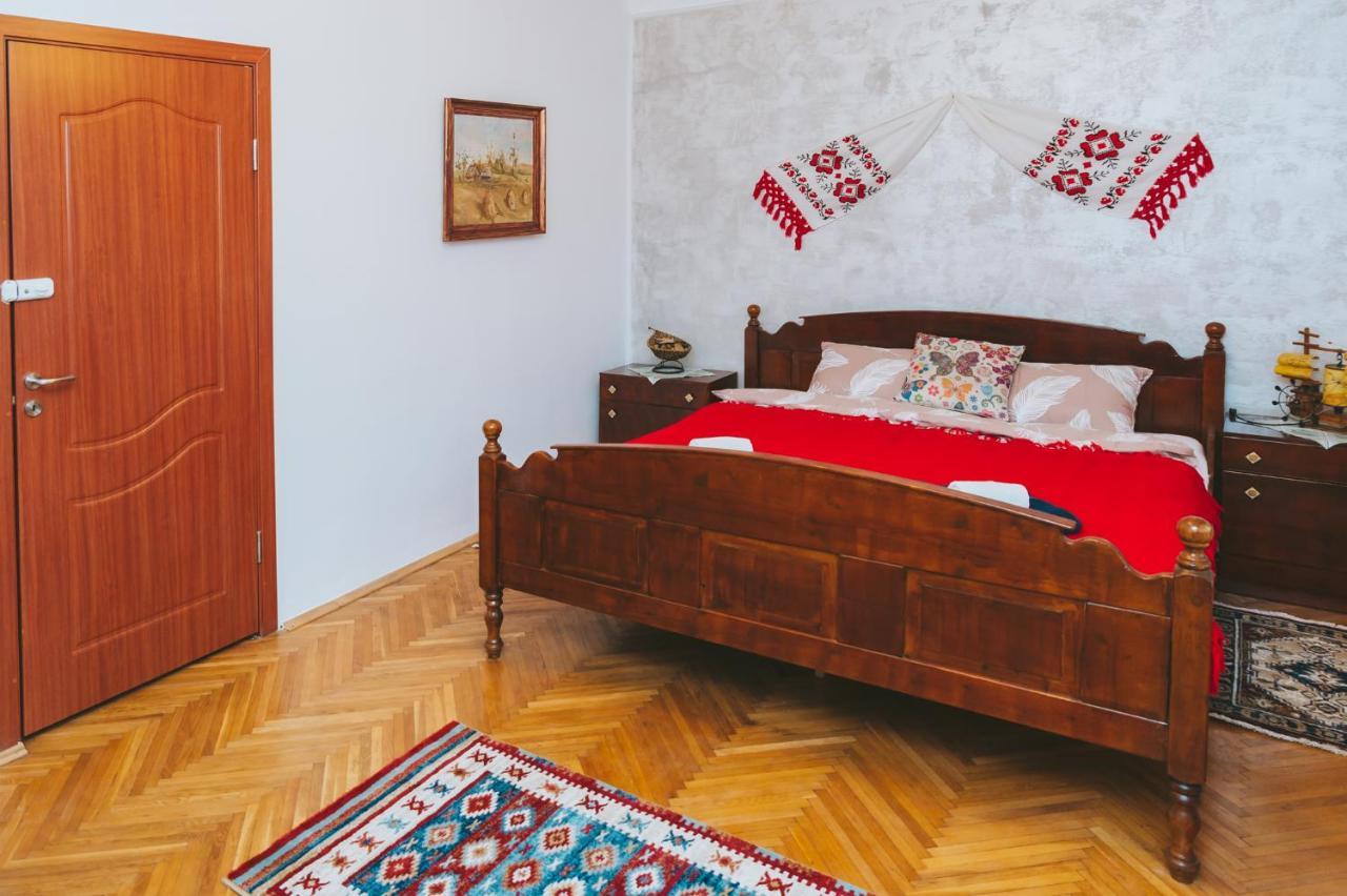 Casa Vinco Vici Hotel Turda Eksteriør billede