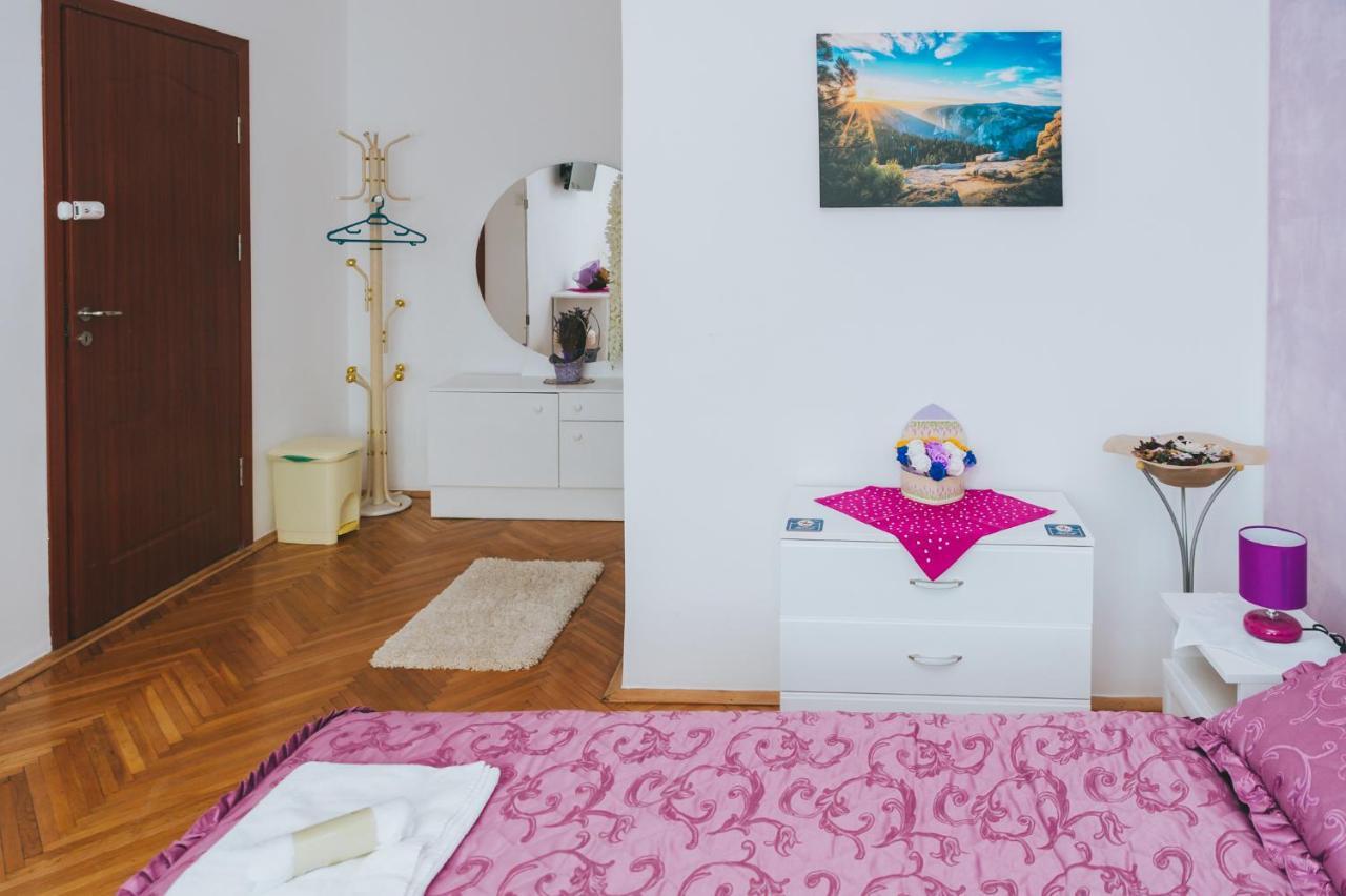 Casa Vinco Vici Hotel Turda Eksteriør billede